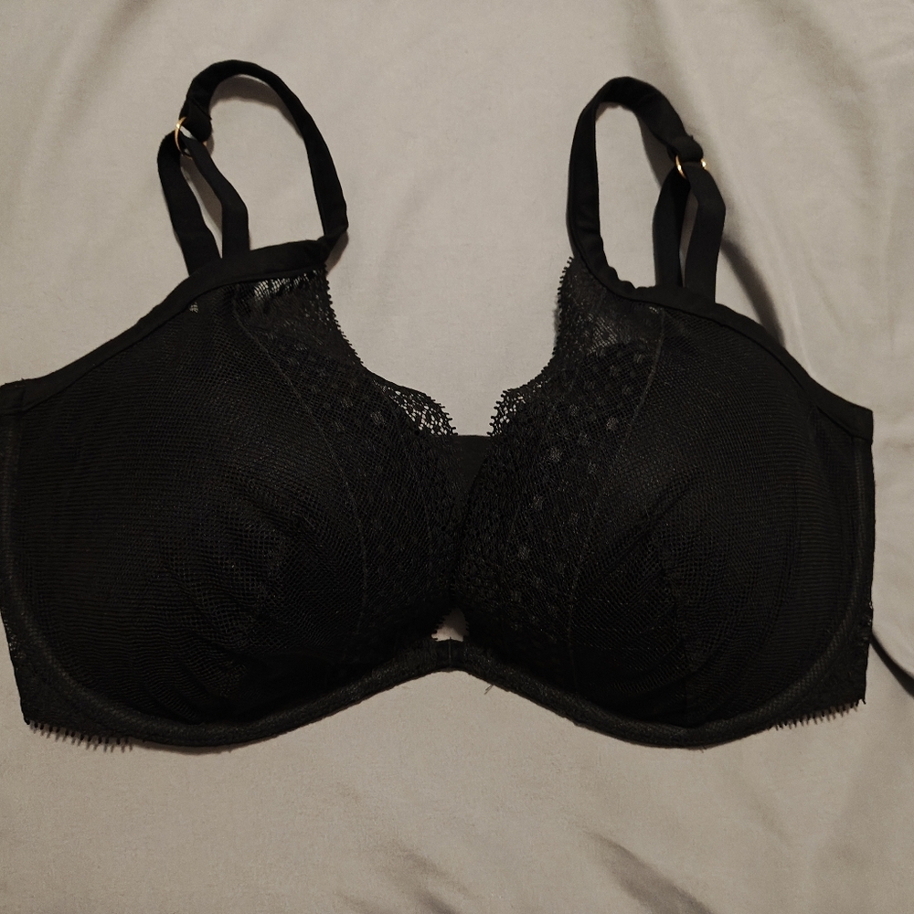 Victoria Secret bra